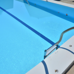 Abri Télescopique pour Piscine : Adaptez la Protection de votre Bassin selon vos Besoins et les Conditions Météorologiques Sada