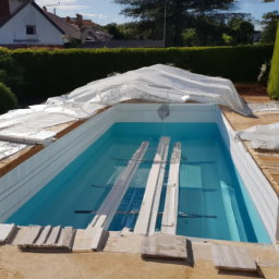 Piscine Intérieure : Créez un Espace de Détente et de Loisirs à l'Abri des Regards Chateaudun